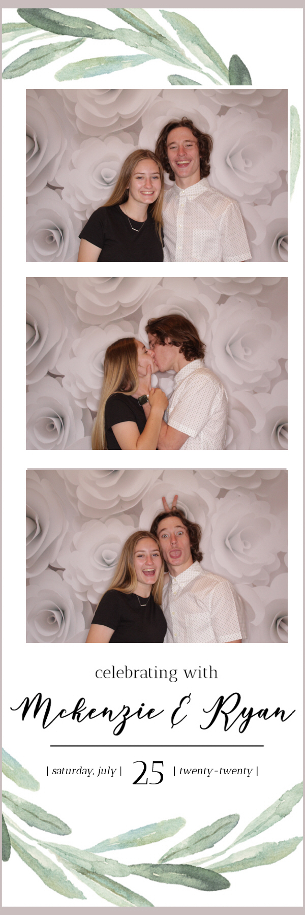 McKenzie & Ryan's Wedding | View more photos from the event at gallery.photoboothbillings.com/u/PhotoBoothBillings/McKenzie-Ryans-Wedding